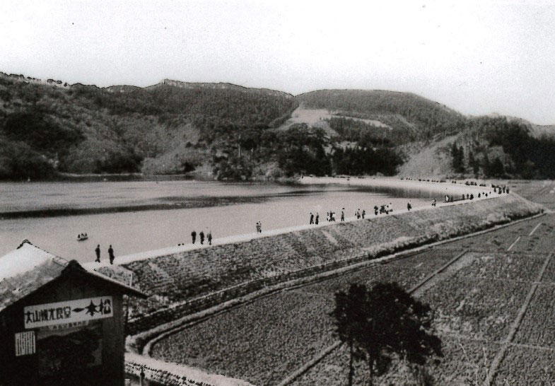 1930年、田んぼだった都沢湿地の写真